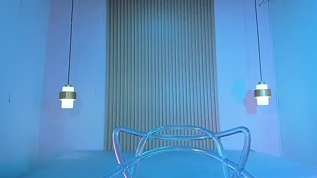 Snapshot of Izelevans chatting on February 17, 12:57 pm Izelevans online show from February 17, 12:57 pm