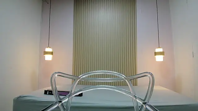 Izelevans online show from March 9, 12:20 pm