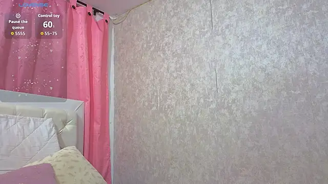 Malia fox online show from February 20, 6:21 pm