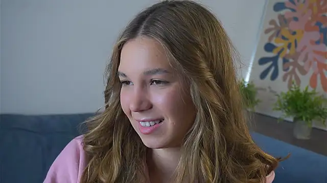 AmparoCilek online show from February 17, 8:50 pm