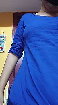 Snapshot of SameeraReddy19 chatting on May 14, 10:23 am SameeraReddy19 online show from May 14, 10:23 am