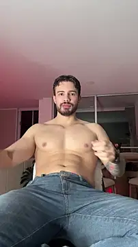 Valenthino Salvatore online show from January 13, 2:26 am