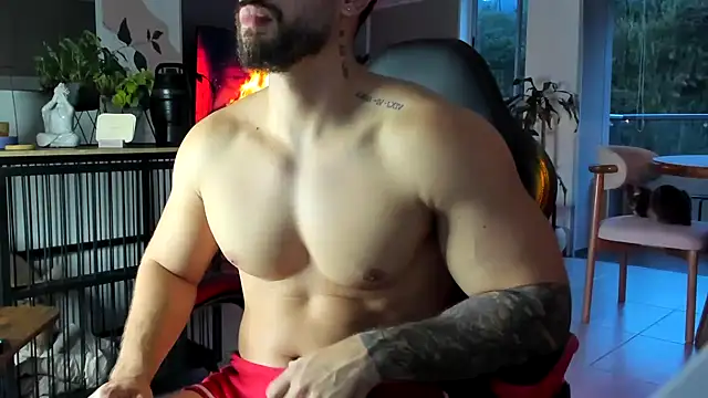 Snapshot of Valenthino_Salvatore chatting on June 18, 11:21 pm Valenthino Salvatore online show from June 18, 11:21 pm