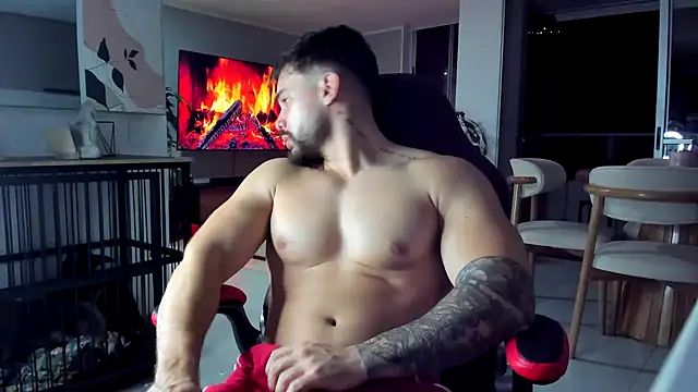 Snapshot of Valenthino_Salvatore chatting on July 5, 11:55 pm Valenthino Salvatore online show from July 5, 11:55 pm