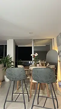 Valenthino Salvatore online show from February 27, 4:12 am