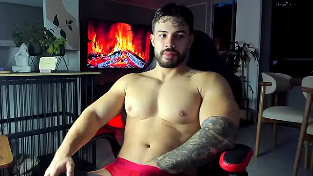 Snapshot of Valenthino_Salvatore chatting on June 17, 11:36 pm Valenthino Salvatore online show from June 17, 11:36 pm