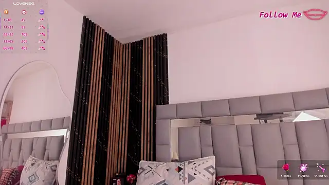 amaia santini online show from February 7, 7:11 pm