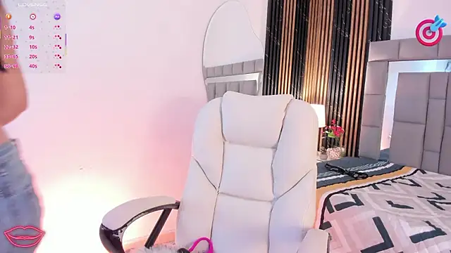 amaia santini online show from March 5, 7:10 pm