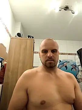 Snapshot of Phoenix2310 chatting on February 9, 2:04 pm Phoenix2310 online show from February 9, 2:04 pm