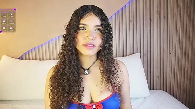 EloiseSweetxx online show from February 24, 1:01 pm