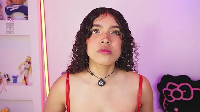 EloiseSweetxx online show from March 26, 12:25 pm