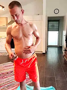 hamstiboy55 online show from May 6, 3:49 pm