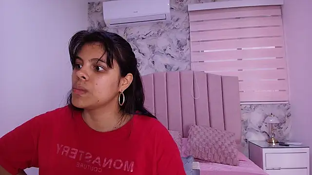 katsumi yan online show from April 13, 7:18 pm