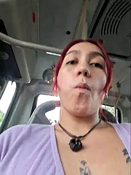 Eveeelyn25 online show from November 22, 8:29 pm