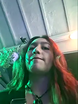 Eveeelyn25 online show from March 28, 12:44 am
