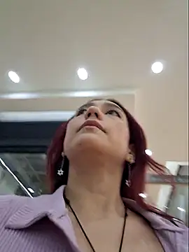 Eveeelyn25 online show from March 23, 11:37 pm