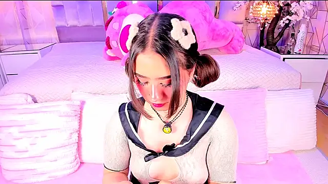 Naomistart online show from May 24, 5:51 am