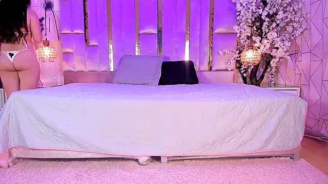 Naomistart online show from February 23, 5:30 am