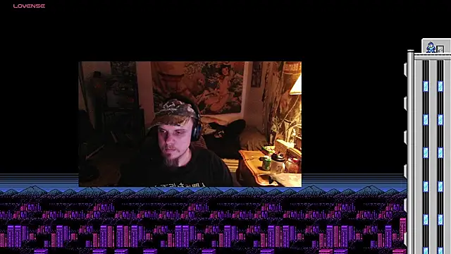 Snapshot of watchmegamer chatting on April 4, 11:22 pm watchmegamer online show from April 4, 11:22 pm