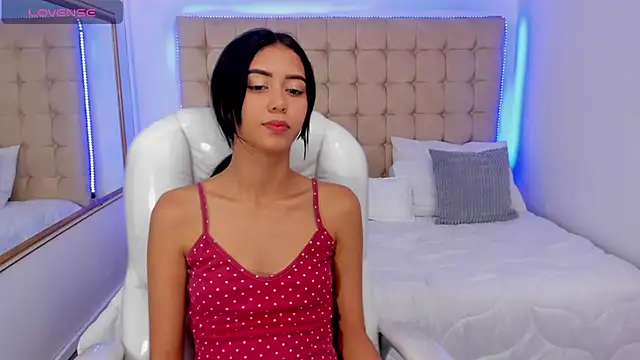 Gemma19  online show from November 27, 12:22 am