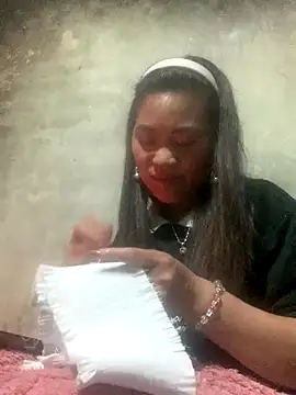 Snapshot of hotel222 chatting on November 22, 1:32 pm hotel222 online show from November 22, 1:32 pm