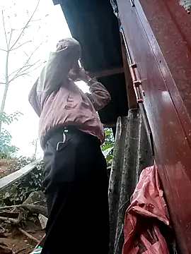 nangmo online show from December 18, 11:52 pm