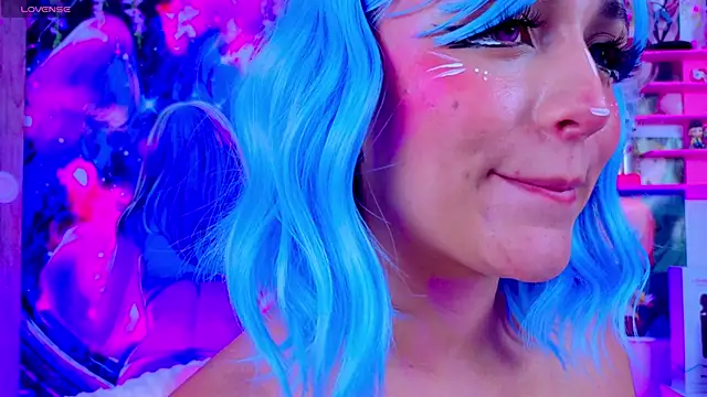 Snapshot of kitty_niki chatting on December 13, 8:26 pm kitty niki online show from December 13, 8:26 pm