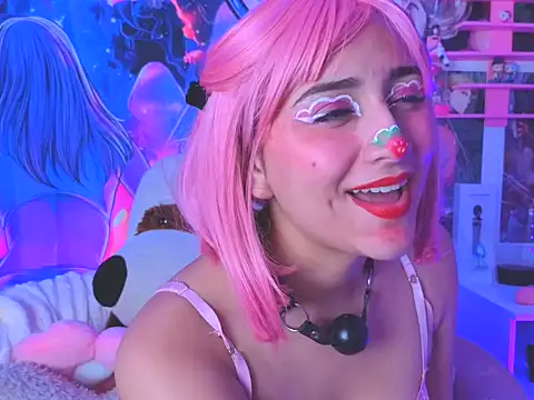 kitty niki online show from February 5, 8:48 pm