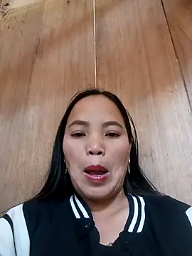 Snapshot of Tisami-suca chatting on November 26, 3:39 am Tisami-suca online show from November 26, 3:39 am