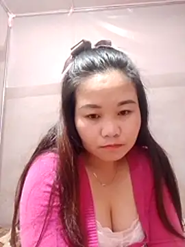 One-two22 online show from December 4, 10:31 pm