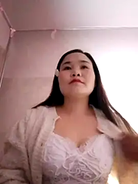 One-two22 online show from December 3, 12:26 pm