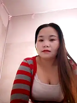 One-two22 online show from December 2, 9:38 pm