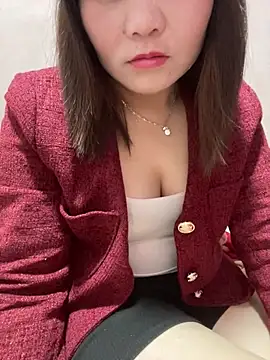 One-two22 online show from January 14, 12:31 pm