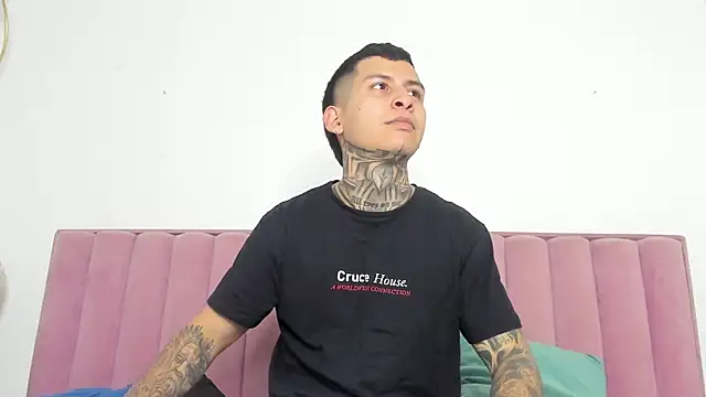 Andrew sanders68 online show from January 9, 8:27 pm