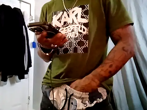 MTheRealrDLlongCrippler online show from January 14, 2:53 pm