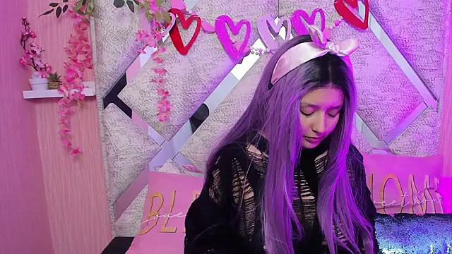 CandySwan online show from February 28, 11:43 am