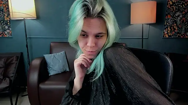 LiraBelle online show from March 8, 3:10 am