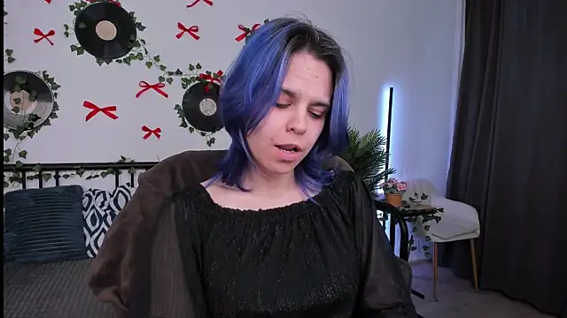 LiraBelle online show from May 13, 3:13 am