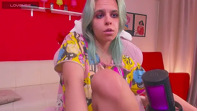 LiraBelle online show from March 3, 3:19 pm