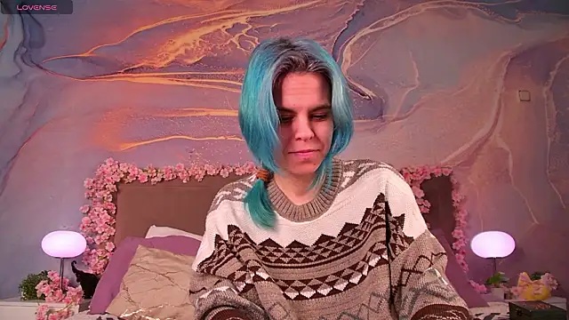 Snapshot of LiraBelle chatting on February 2, 3:05 am LiraBelle online show from February 2, 3:05 am