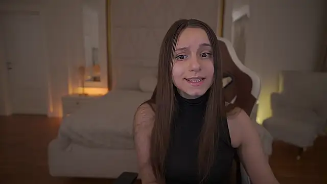 TinyNatalie online show from March 2, 3:51 am