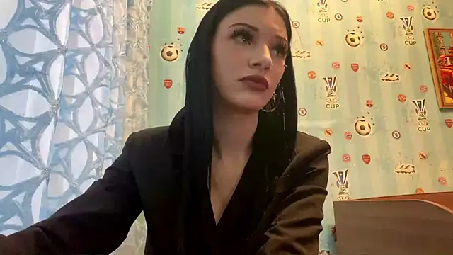 Joan Meoweere online show from November 30, 6:03 am