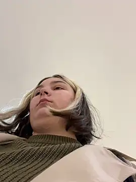 KateBurlesk online show from November 28, 9:09 am