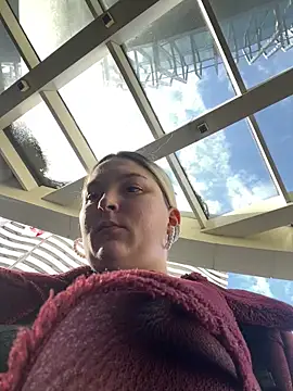 KateBurlesk online show from February 7, 8:11 am