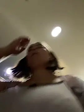 KateBurlesk online show from December 20, 9:12 am