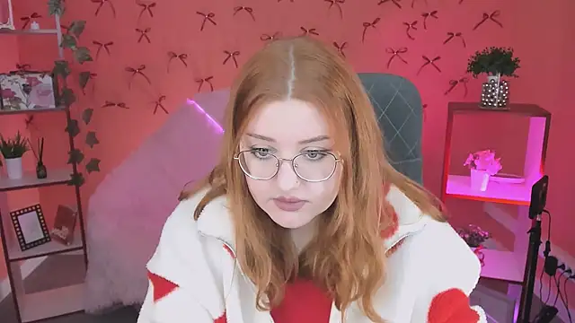 Snapshot of StaceyJensen chatting on November 27, 9:10 am StaceyJensen online show from November 27, 9:10 am