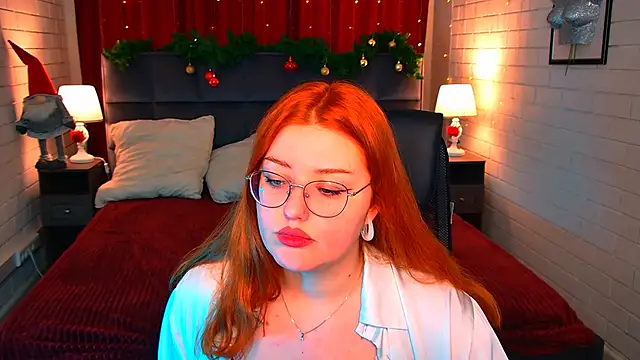 StaceyJensen online show from January 12, 9:16 am