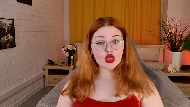 StaceyJensen online show from March 11, 2:11 pm