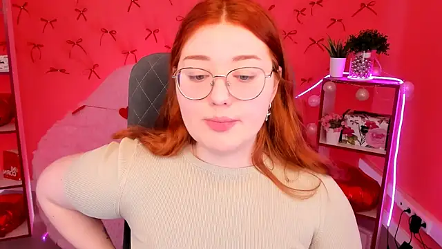 StaceyJensen online show from February 21, 9:55 am