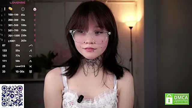 CaroleMyers online show from November 29, 6:08 pm